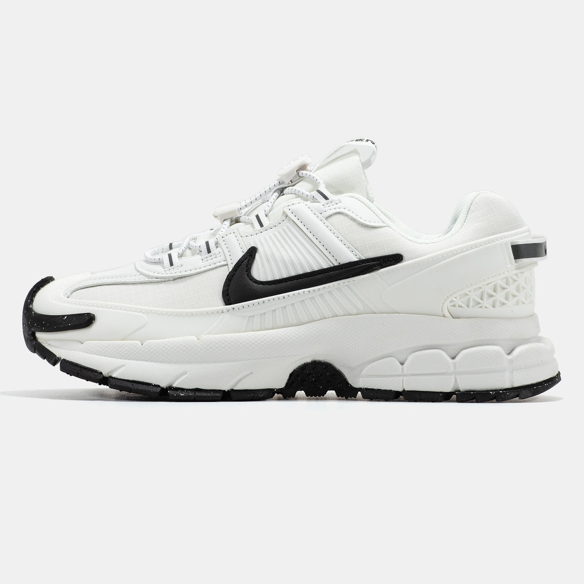 Nike Air Zoom Vomero Roam