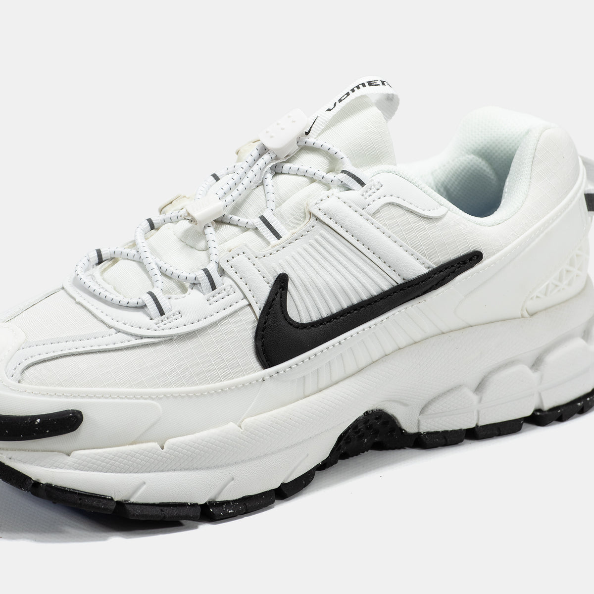 Nike Air Zoom Vomero Roam
