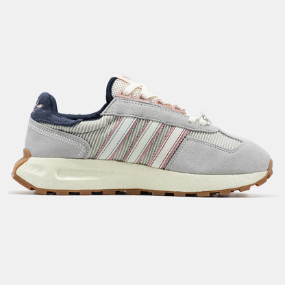 Adidas Retropy E5 x Disney