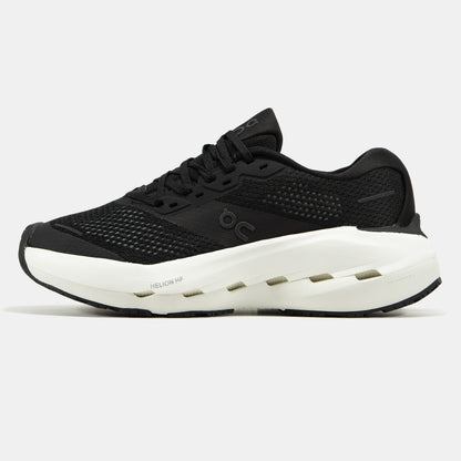ON Cloudrunner 3