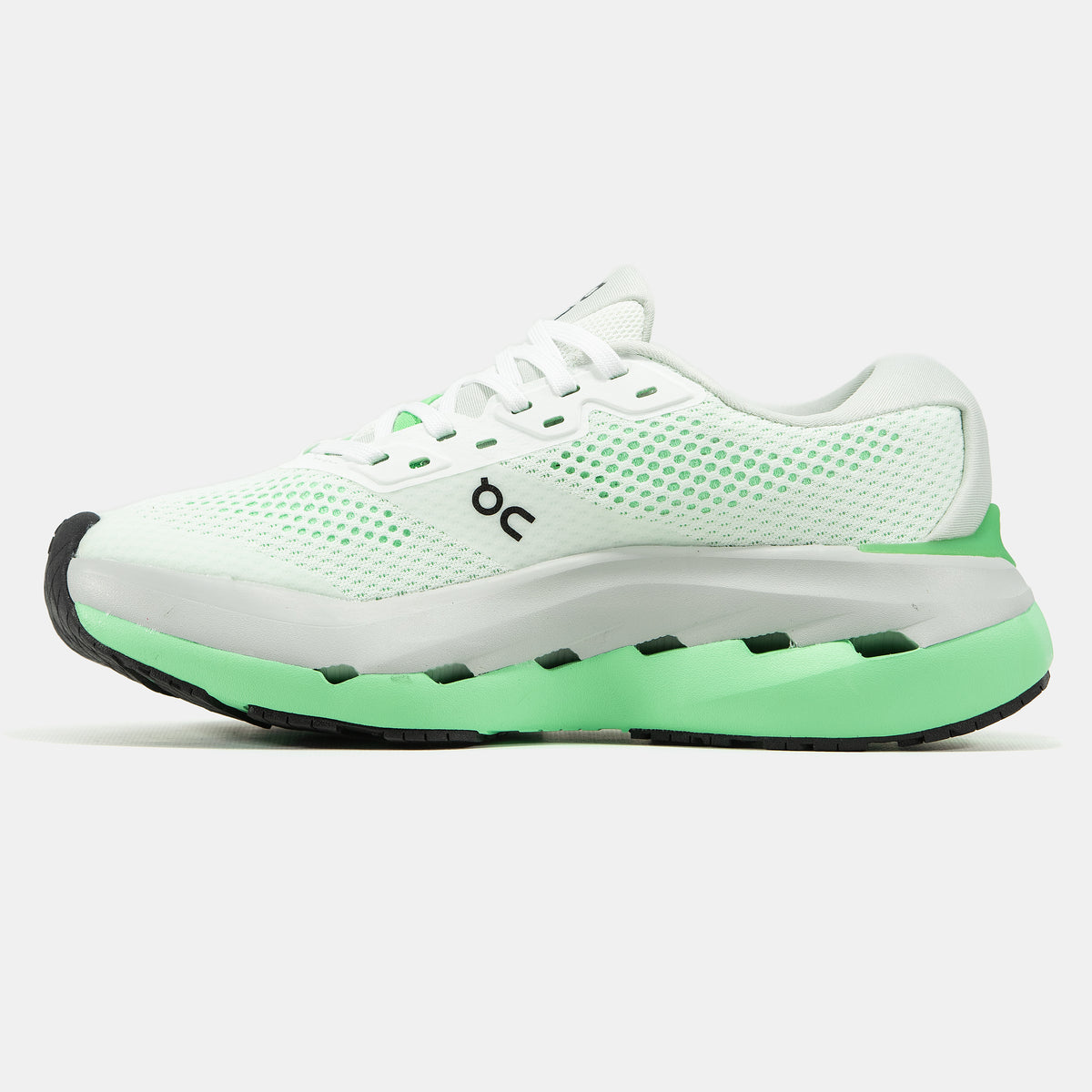 ON Cloudrunner 3