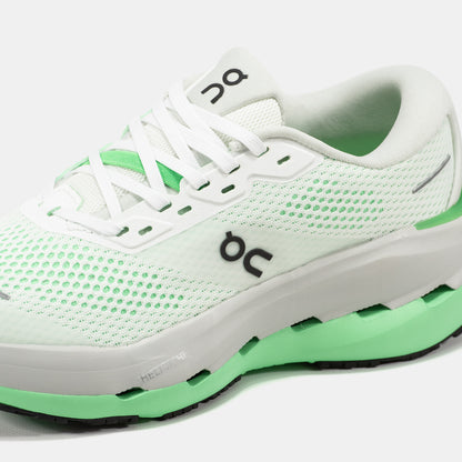 ON Cloudrunner 3