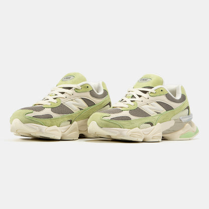New Balance 9060R