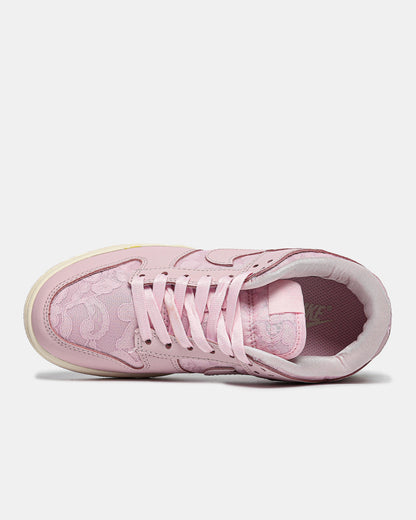 Nike SB Dunk Low WMNS Lace Pack - Regal Pink