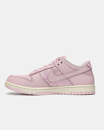 Nike SB Dunk Low WMNS Lace Pack - Regal Pink