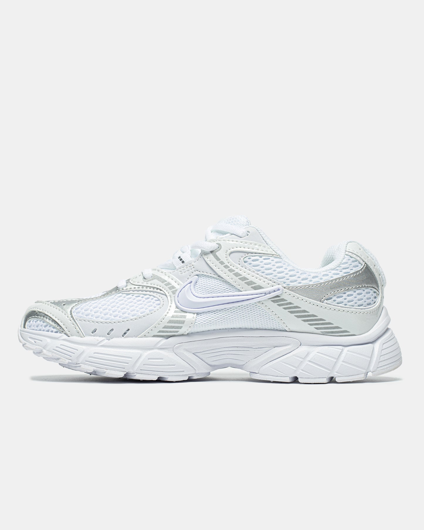 Nike V5 RNR ‘White Metallic Silver”