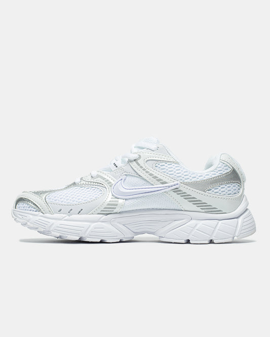 Nike V5 RNR ‘White Metallic Silver”