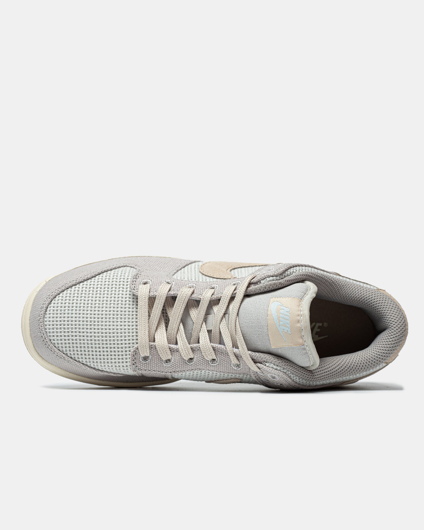 Nike Dunk Low Retro SE ‘College Grey Light Bone’