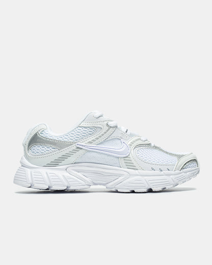 Nike V5 RNR ‘White Metallic Silver”