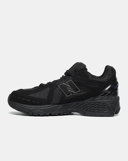 New Balance1906R ‚Cordura Pack Triple Black