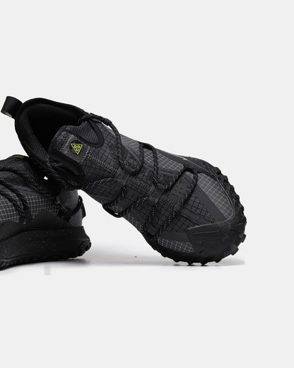 Nike ACG Mountain Fly Low GTX "Dark Smoke Gray"