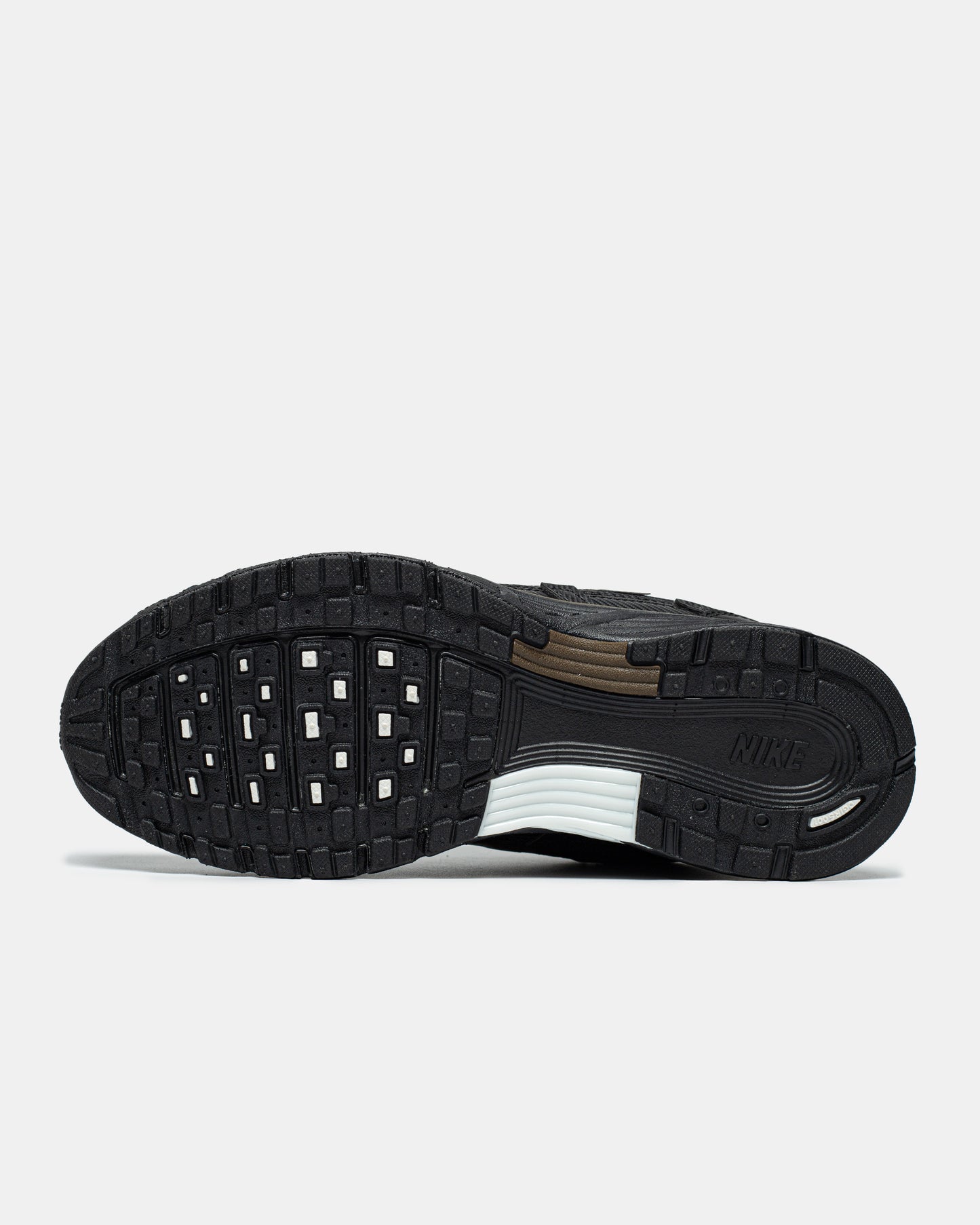 Nike P-6000 "Black Dark Hazel"