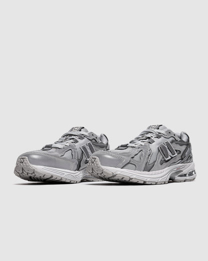 New Balance 1906D Protection Pack "Silver Metallic"