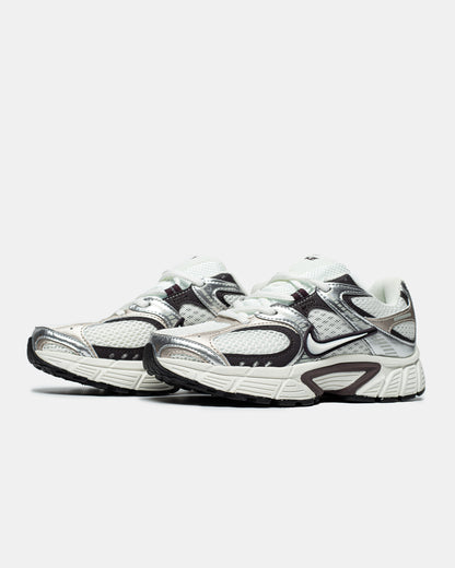 Nike V5 RNR "White/Metallic Silver/Black"