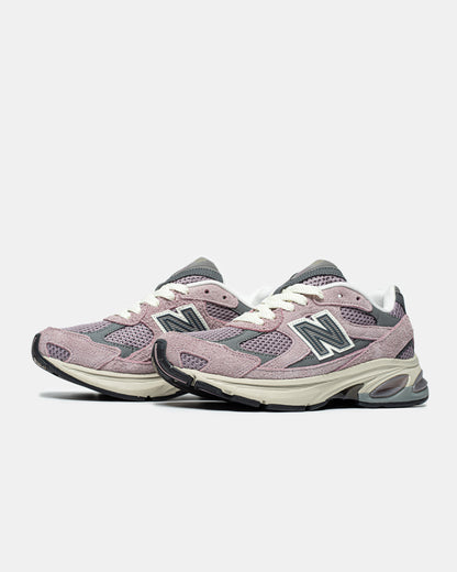 New Balance 2010 "Ice Wine / Castlerock"