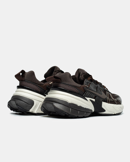 Nike V2K Run ‘Mink Brown Ironstone Team Anthracite’