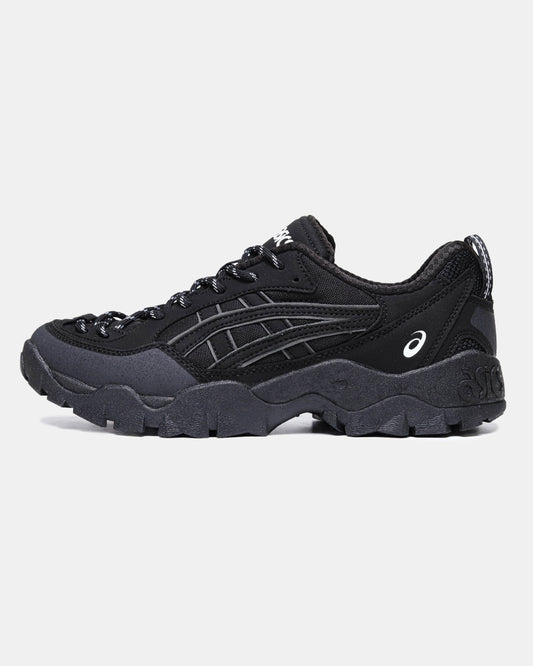Asics Gel-Pickax black