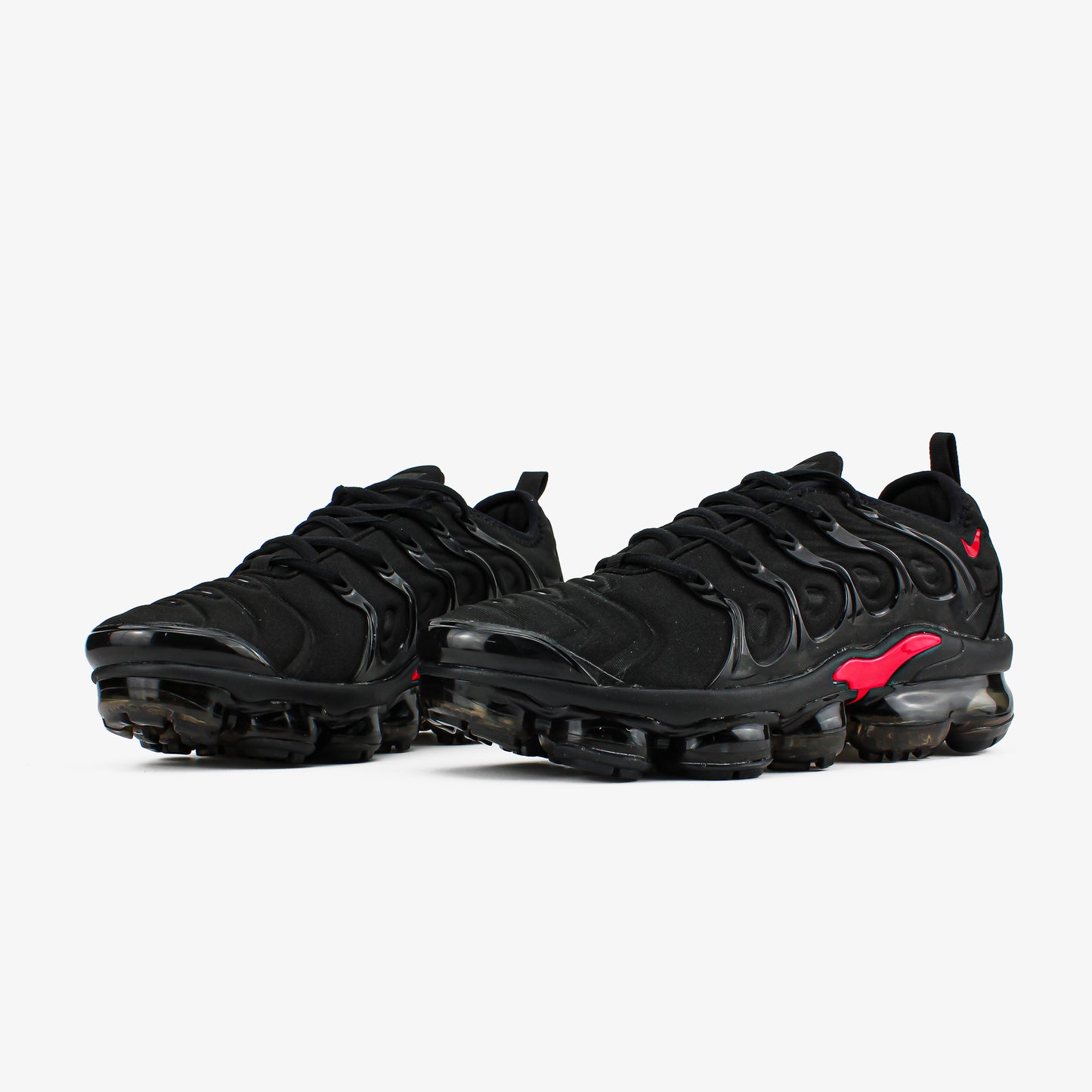 Nike Air Vapormax Plus "Black Red"