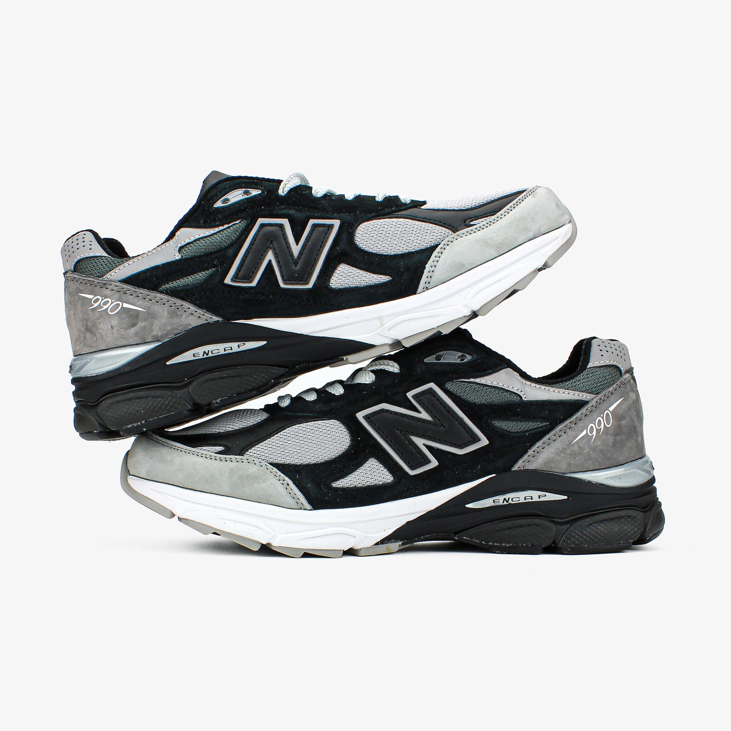 New Balance 990v3 "DLTR Greyscale"