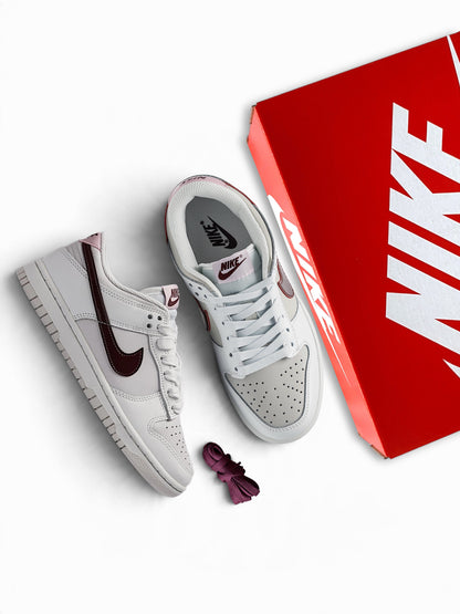 Nike Dunk Low 'White Plum Chalk'