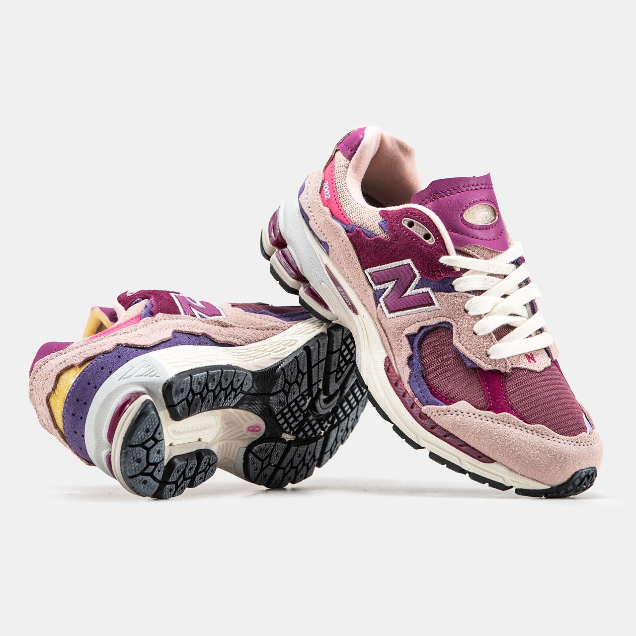 New Balance 2002R Pink