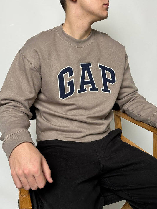 GAP LOGO SWEATSHIRT «COOL BROWN»