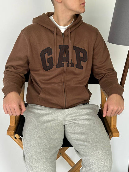 GAP LOGO FLEECE ZIP HOODIE «COZY BROWN»