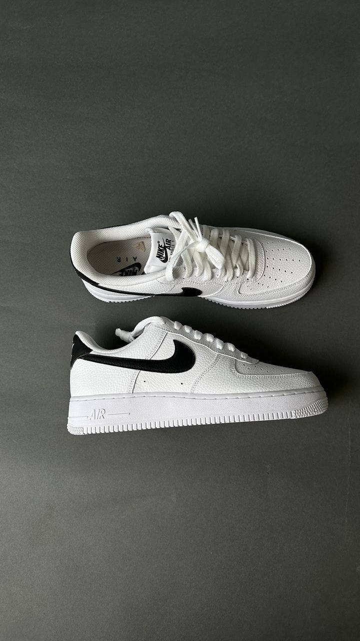 Кросівки чоловічі Nike Air Force 1 07