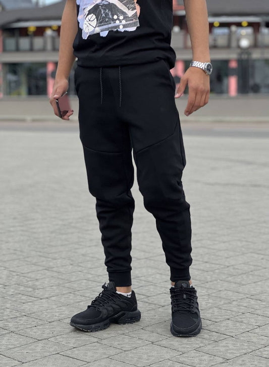 Штани Nike Tech Fleece