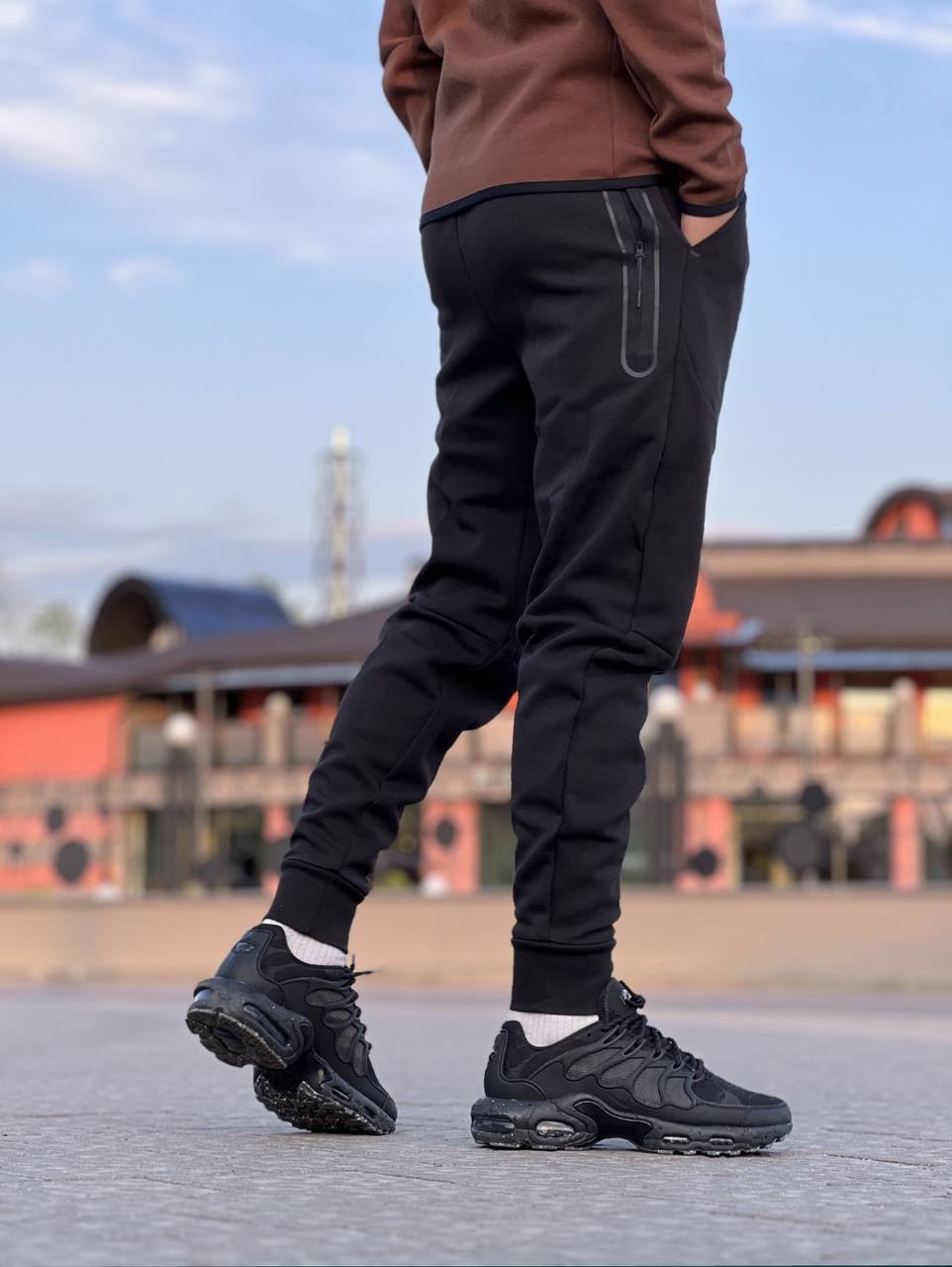 Штани Nike Tech Fleece