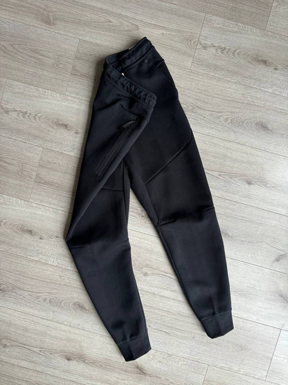 Штани Nike Tech Fleece