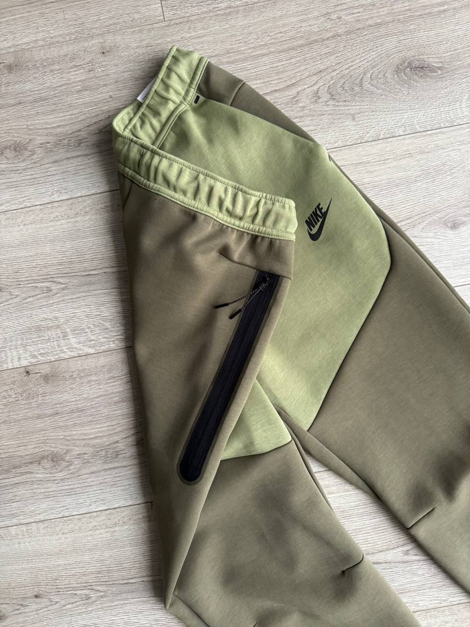 Штани Nike Tech Fleece