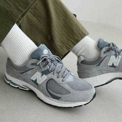 КРОСІВКИ NEW BALANCE 2002R GRAY