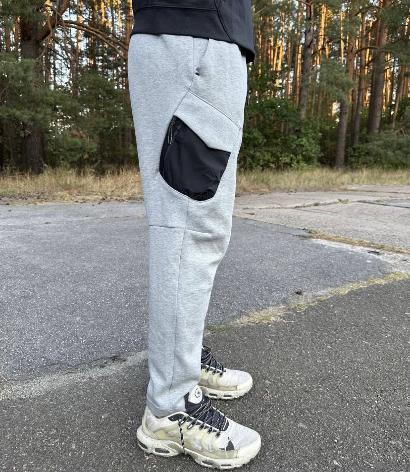 Штани NIKE Tech Fleece