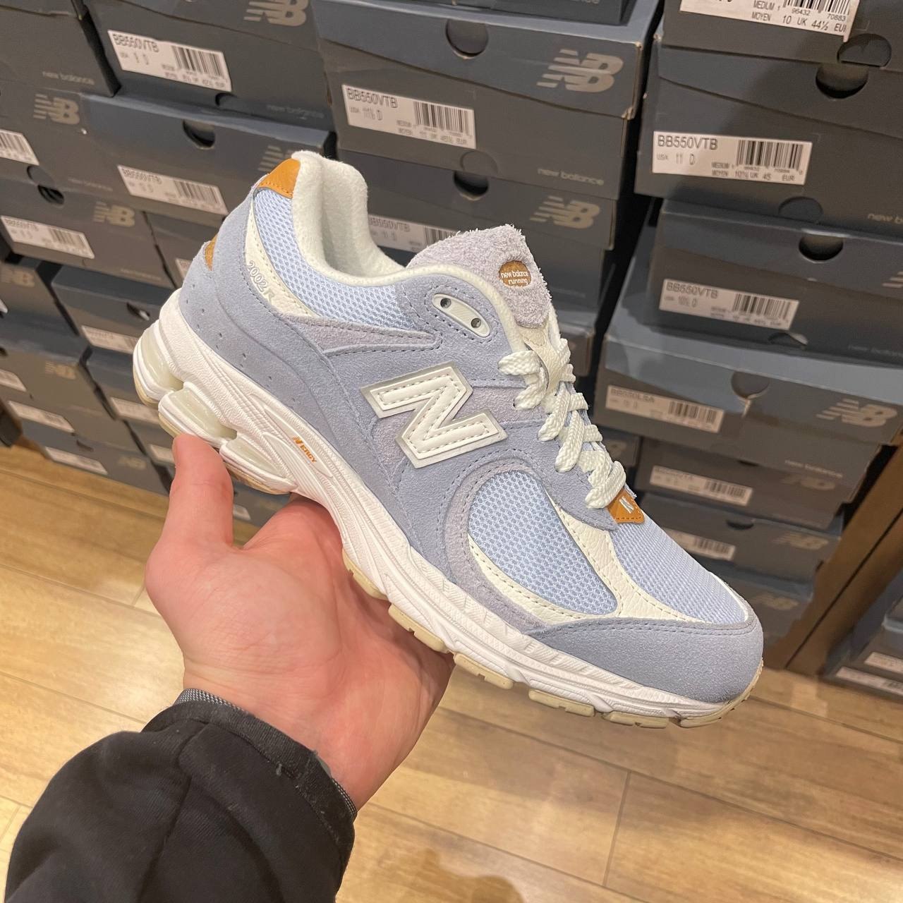 New Balance 2002R