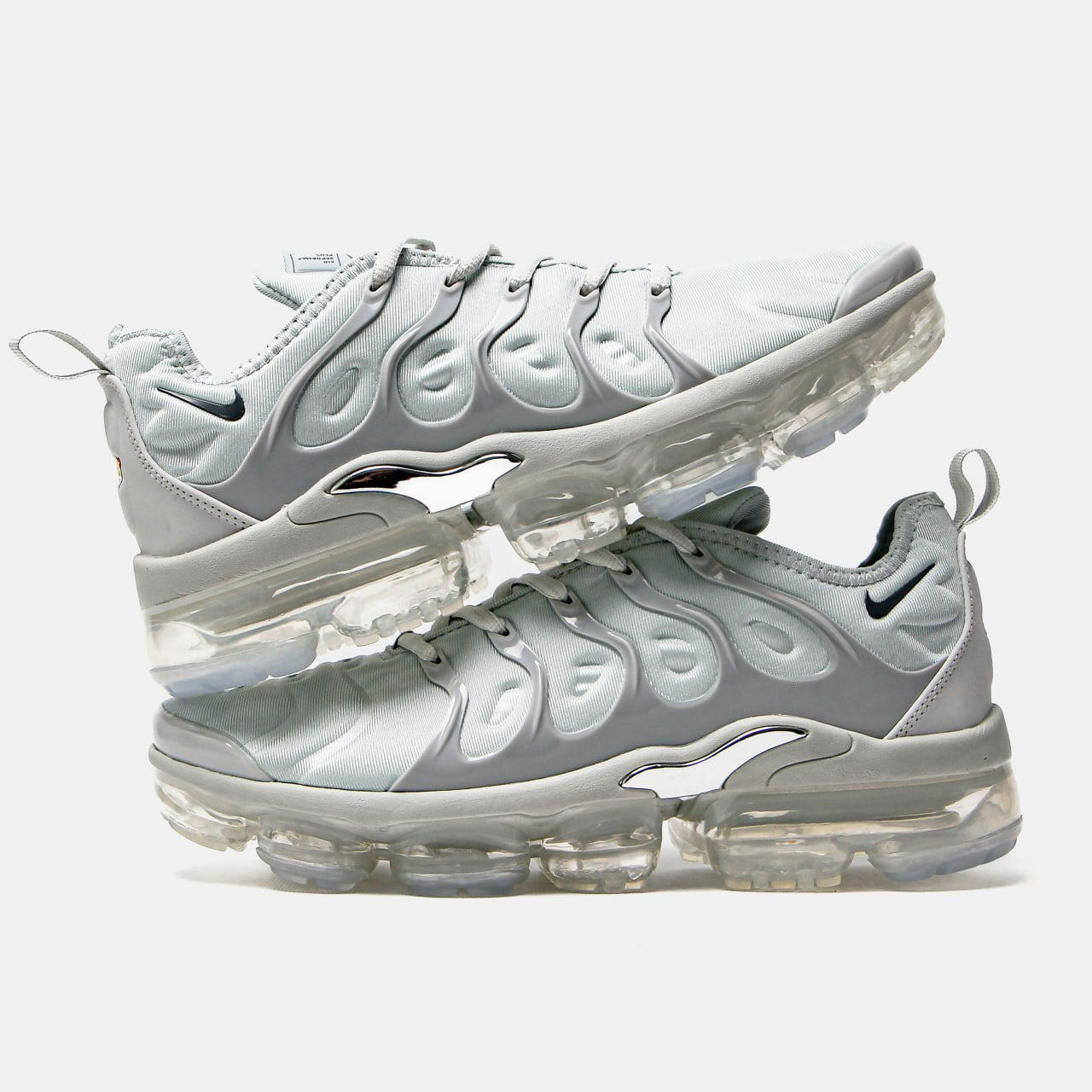 Nike Air Vapor Max Plus Triple Grey